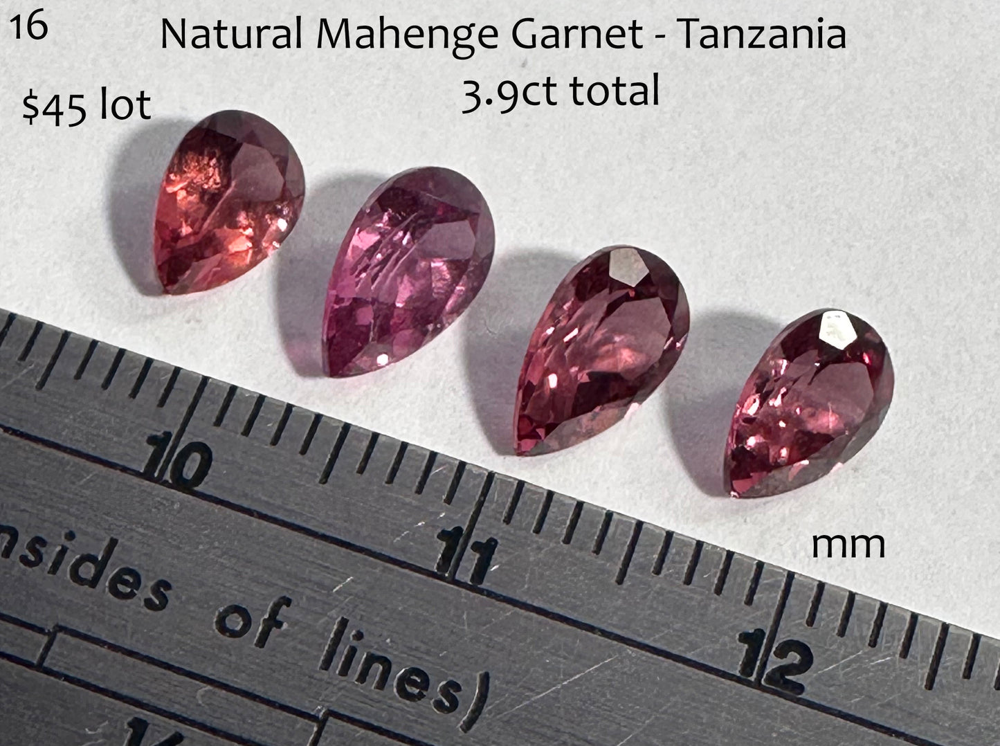 Garnet - Natural - Tanzania - Mahenge - 3.9ct total