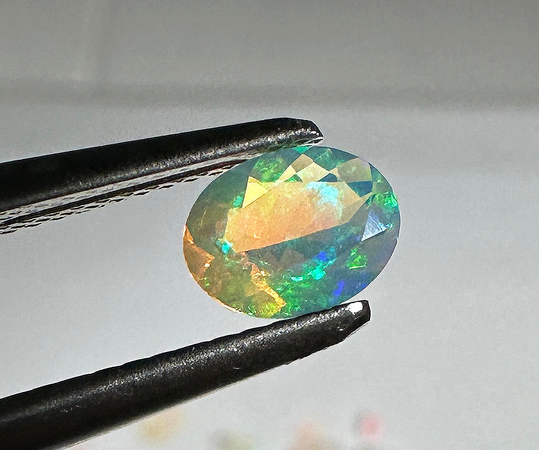 Opal - Natural - Ethiopia - 0.33ct total