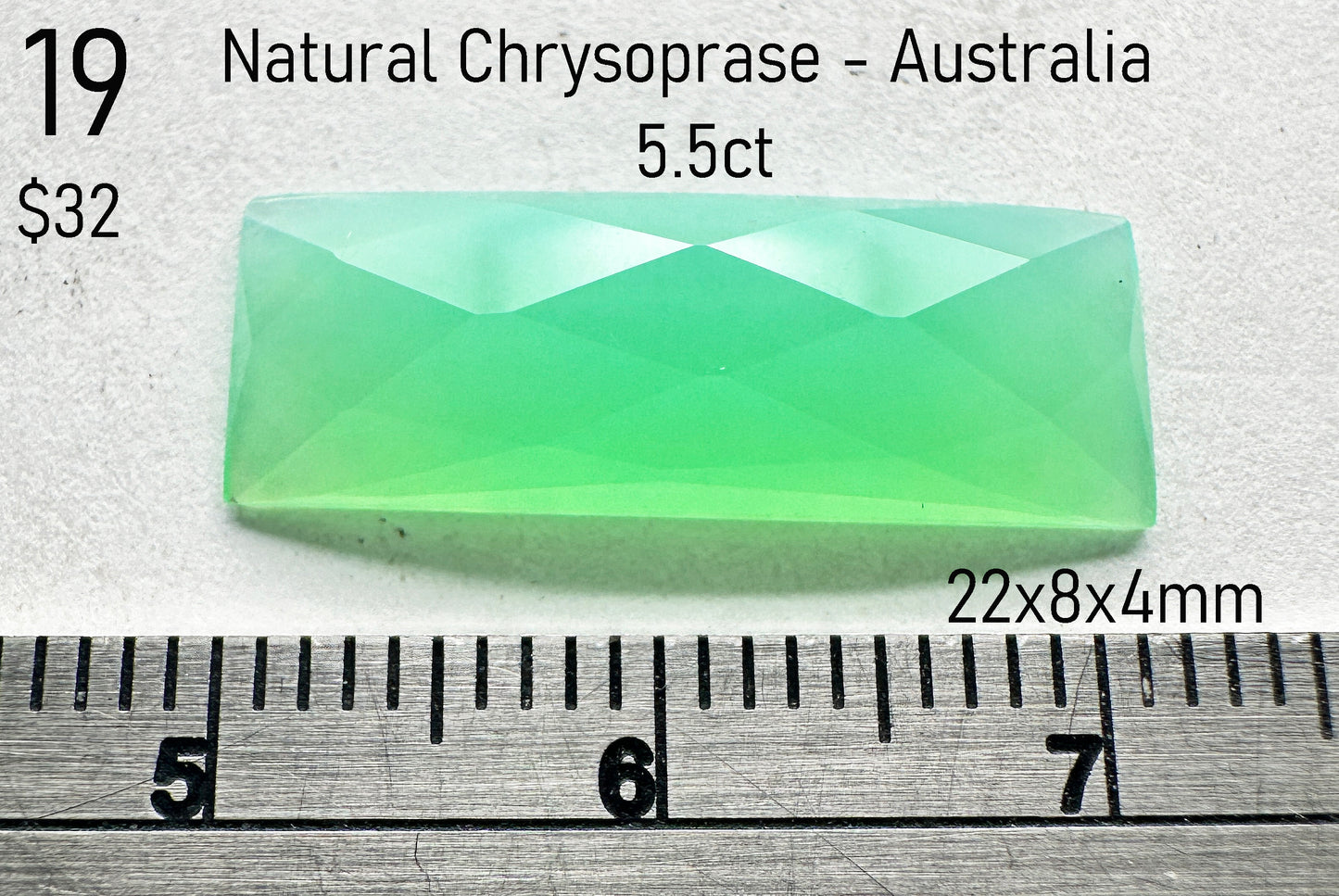 Chrysoprase - Natural - Australia - 5.5ct