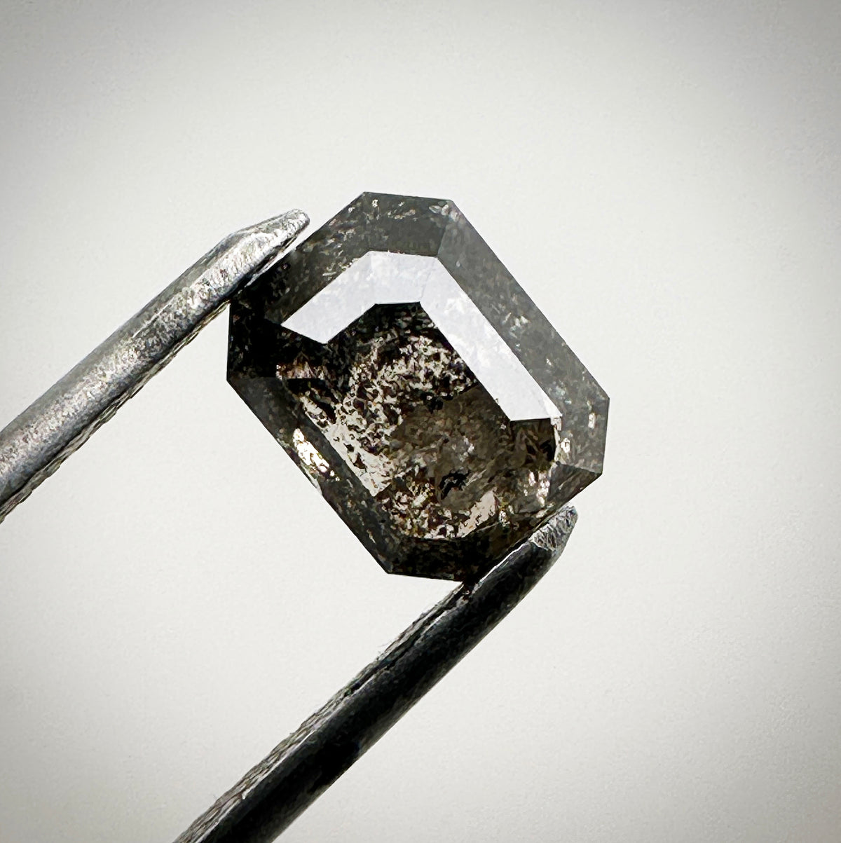 Diamond - Natural - Rose Cut - 1.9ct
