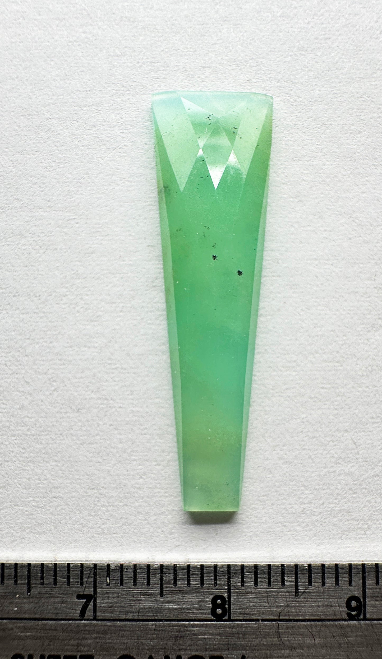 Chrysoprase - Natural - Australia - 7.6ct