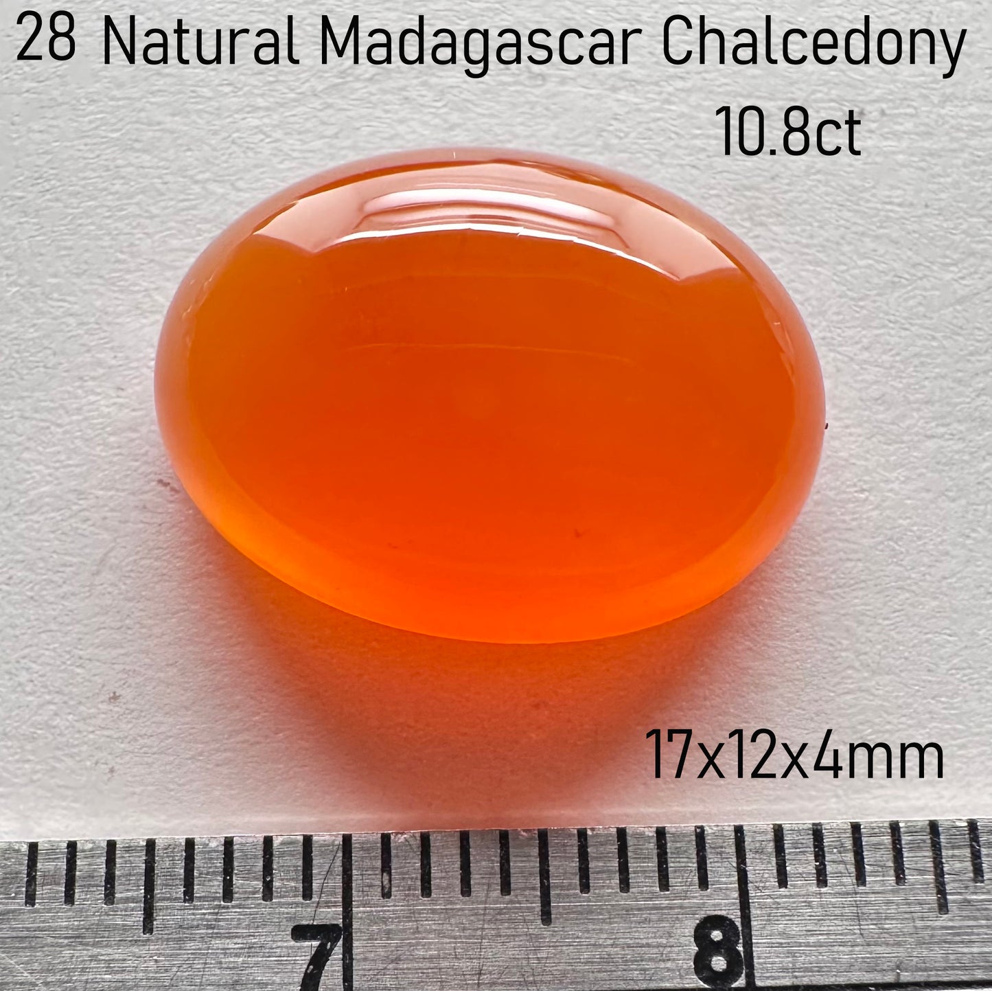 Chalcedony - Natural - Orange - Madagascar - 10.8ct