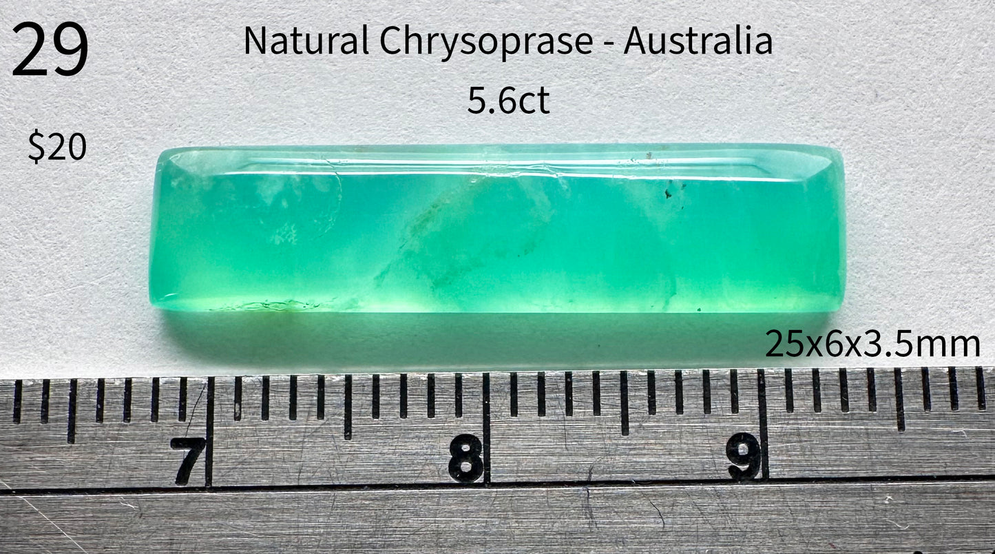 Chrysoprase - Natural - Australia - 5.6ct total