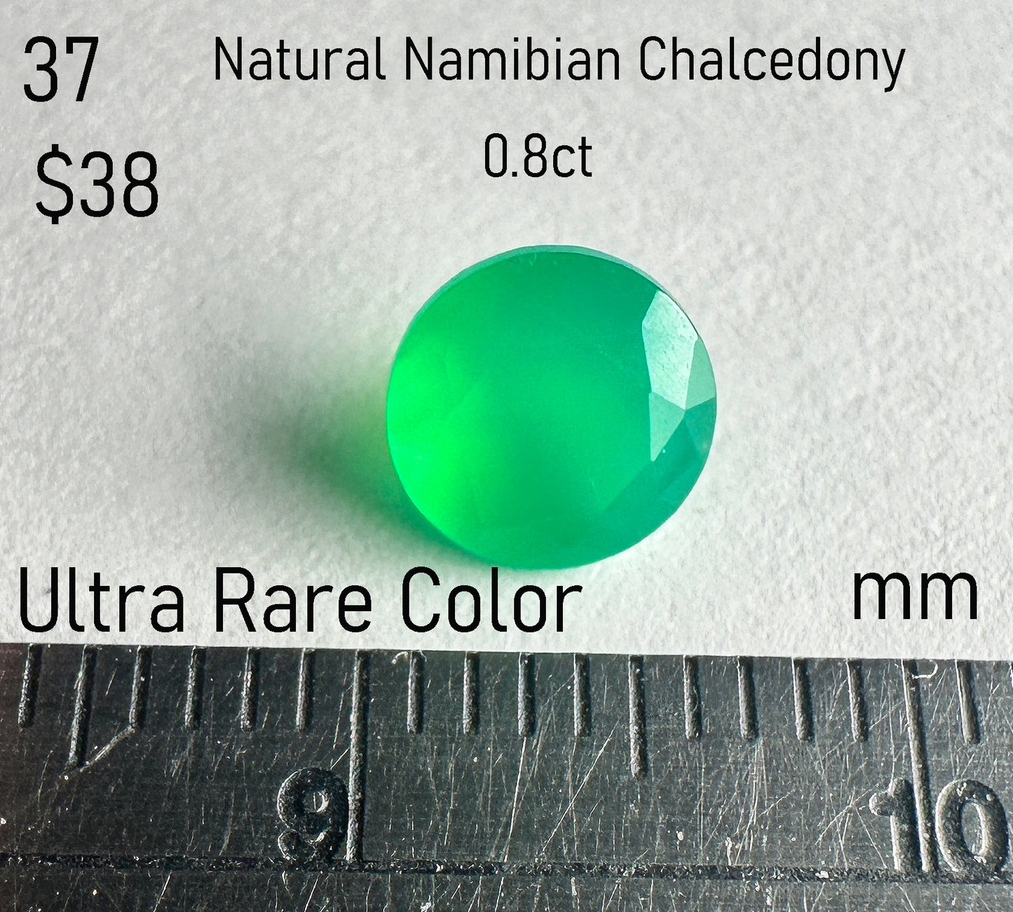 Chrysoprase - Natural - Australia - 0.8t