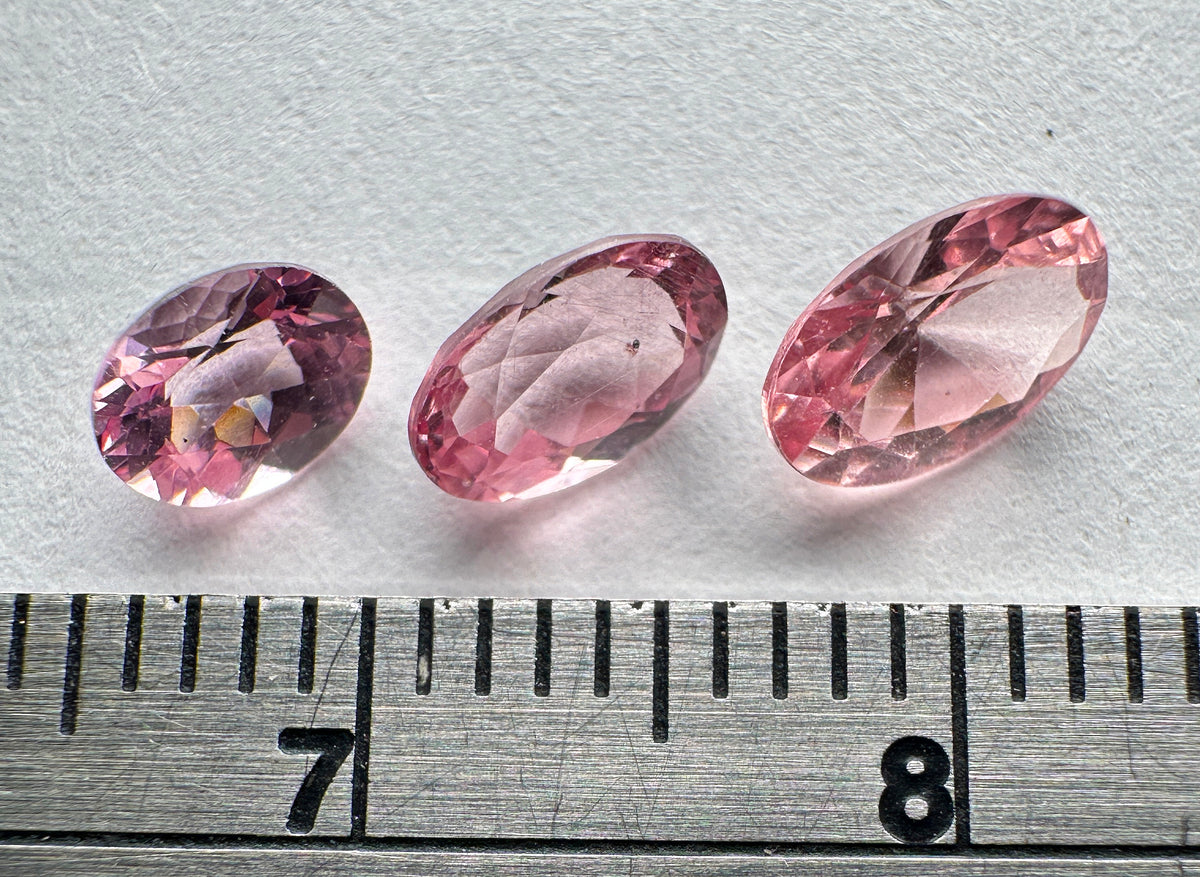 Garnet - Natural - Tanzania - Mahenge - 1.7ct total