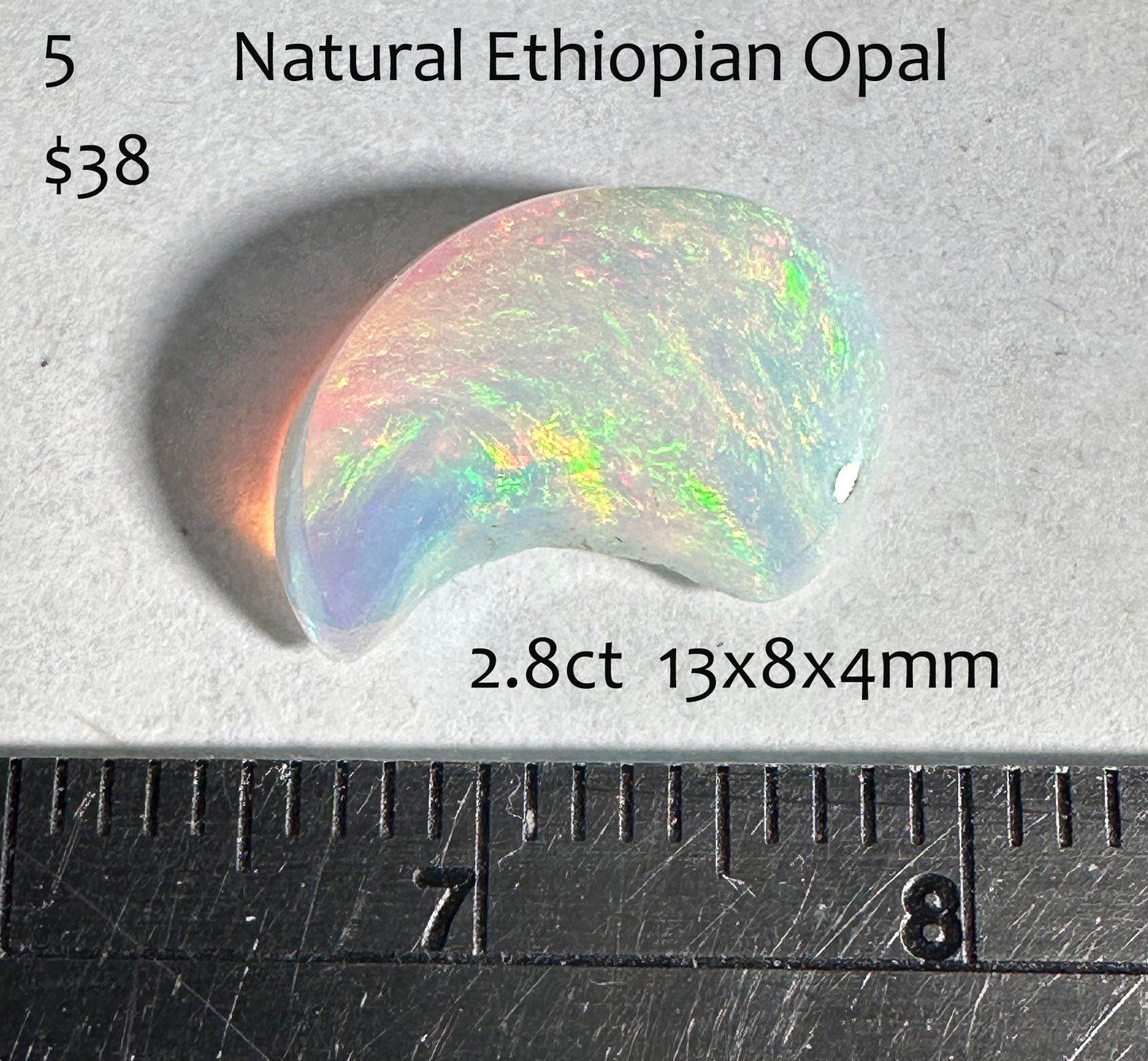 Opal - Ethiopian - Natural - Cabochon 2.8ct