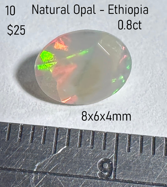 Opal - Natural - Ethiopia - 0.8ct total