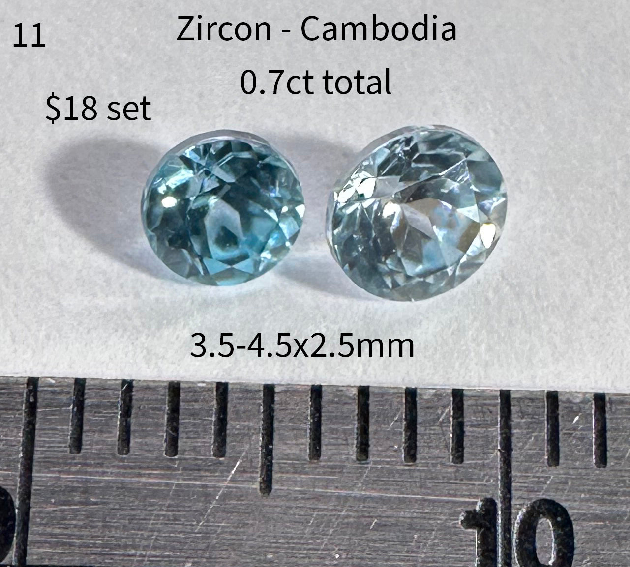 Zircon - Heated - Cambodia - 0.7ct total