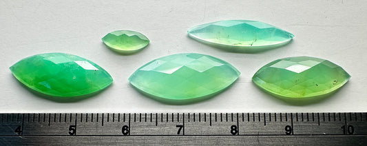 Chrysoprase - Natural - Australia - 20ct