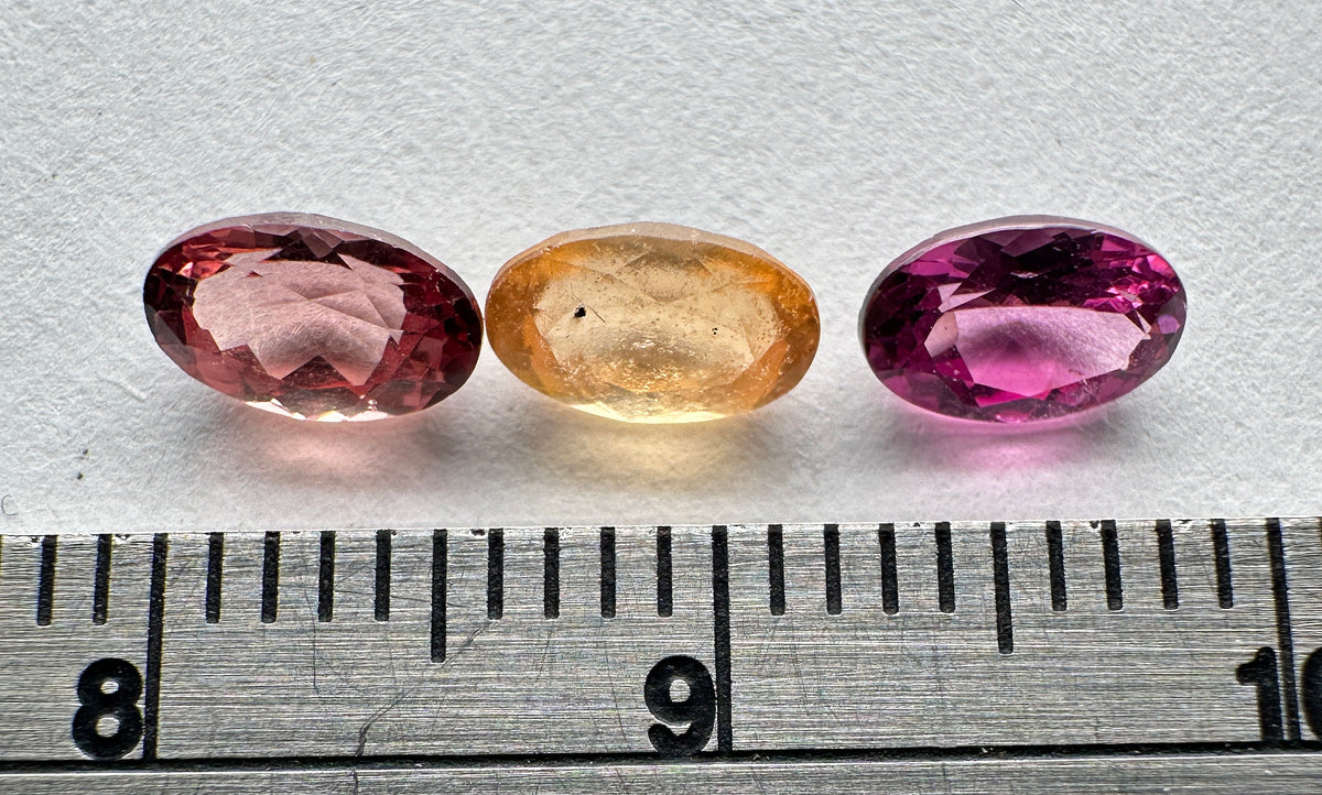 Garnet - Natural - Tanzania - Mahenge - 1.7ct total
