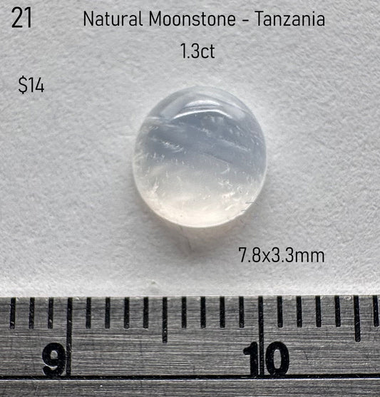 Moonstone - Natural -  Tanzania - 1.3ct