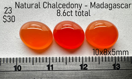 Chalcedony - Natural - Madagascar - 8.6ct total