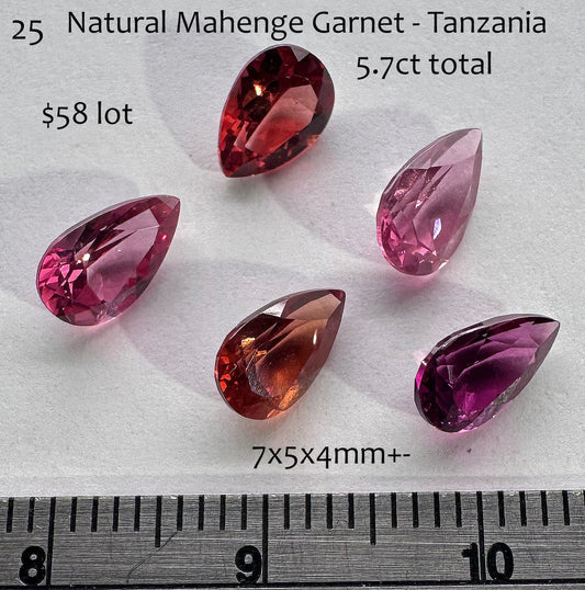 Garnet - Natural - Tanzania - Mahenge - 5.7ct total