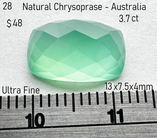 Chrysoprase - Natural - Australia - 3.7ct