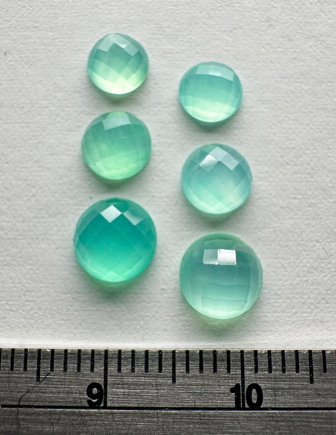Chrysoprase - Natural - Australia - 3.78ct total