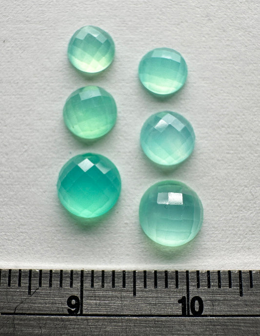 Chrysoprase - Natural - Australia - 3.78ct total