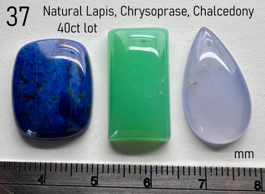 Chalcedony, Lapis,  Chrysoprase - Natural - Namibia, Afghanistan, Australia 40ct total