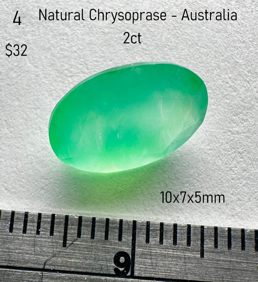 Chrysoprase - Natural - Australia - 2ct total