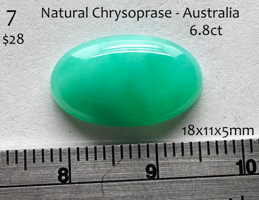 Chrysoprase - Natural - Australia - 6.8ct total