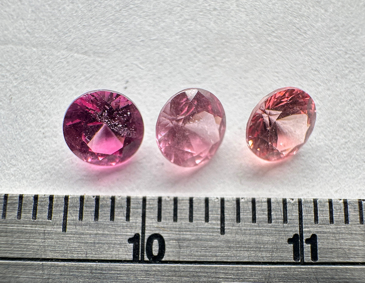 Garnet - Natural - Tanzania - Mahenge - 1.7ct total