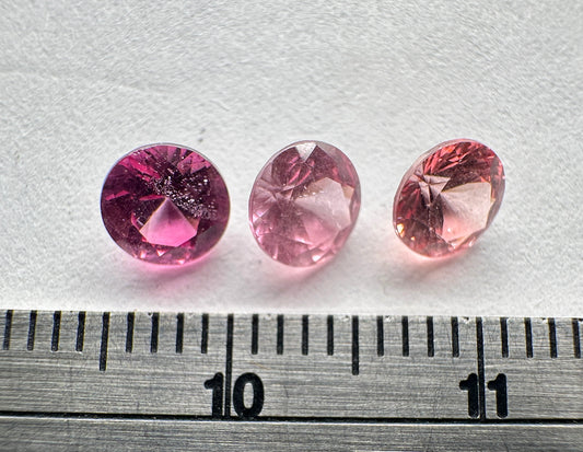 Garnet - Natural - Tanzania - Mahenge - 1.7ct total